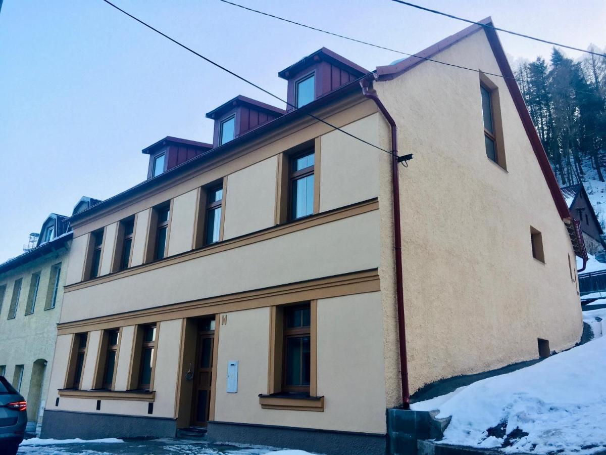 Apartman U Stoly 亚希莫夫 外观 照片
